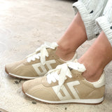 Back 70 Asian Sneaker | Almond